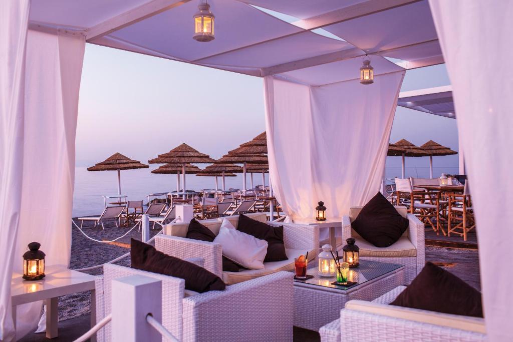 Riviera Del Sole Hotel Resort Spa Пираино Экстерьер фото