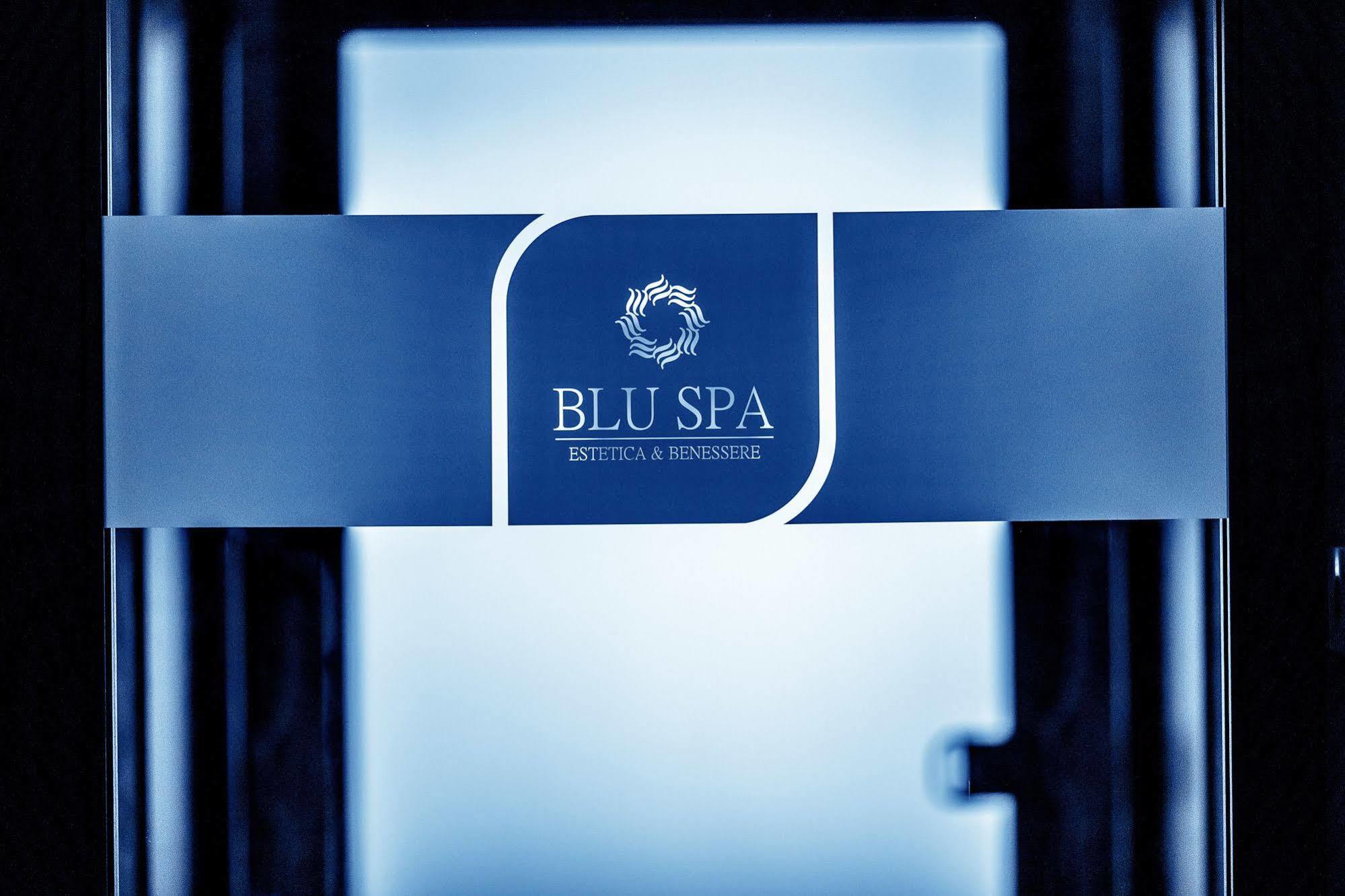 Riviera Del Sole Hotel Resort Spa Пираино Экстерьер фото