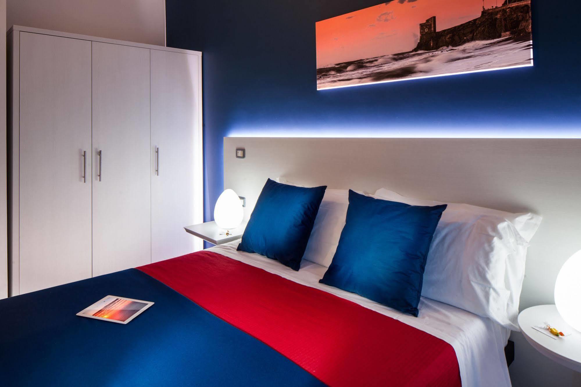 Riviera Del Sole Hotel Resort Spa Пираино Экстерьер фото